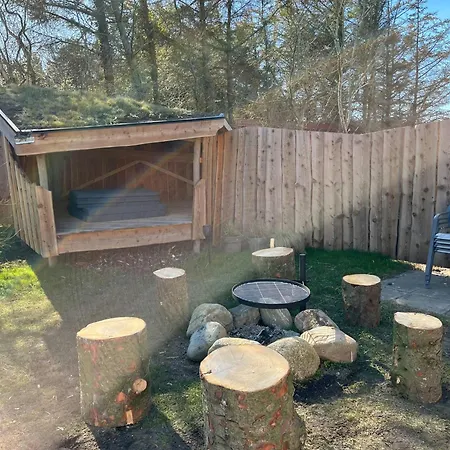 Family Summer House Close To The North Sea *